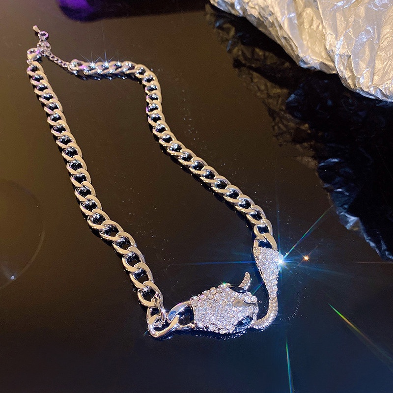 Vòng cổ Mặt Hình Rắn Bằng Kim Loại Phong Cách Âu Mỹ Mới