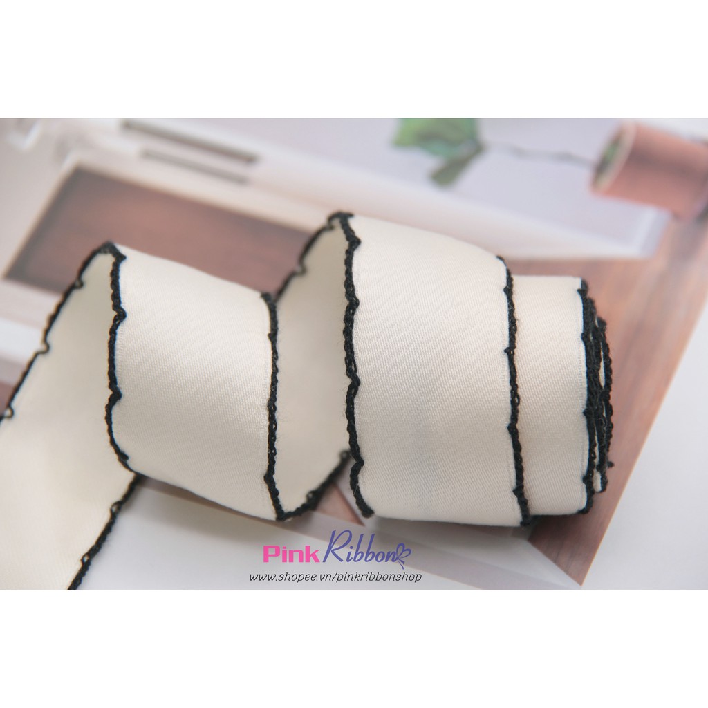 Lụa mờ thêu viền bô đê 25-38mm