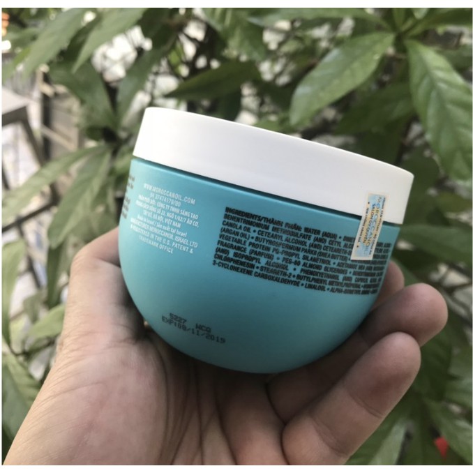 Dầu hấp dưỡng ẩm siêu nhẹ Weightless Hydrating Mask Moroccanoil 500ml