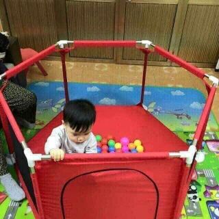 QUÂY BÓNG LỤC GIÁC CHO BÉ