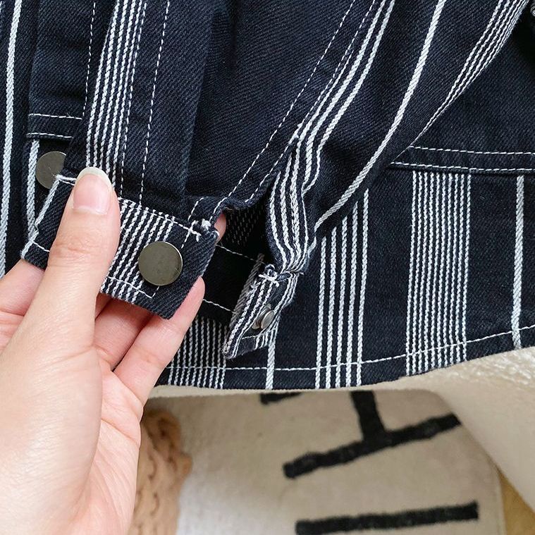 Áo Khoác Denim Tay Dài Kẻ Sọc Màu Sắc Trẻ Trung Phong Cách Hàn Quốc Cho Nam