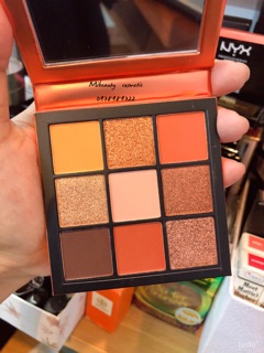 Bảng mắt Huda Beauty 9 ô