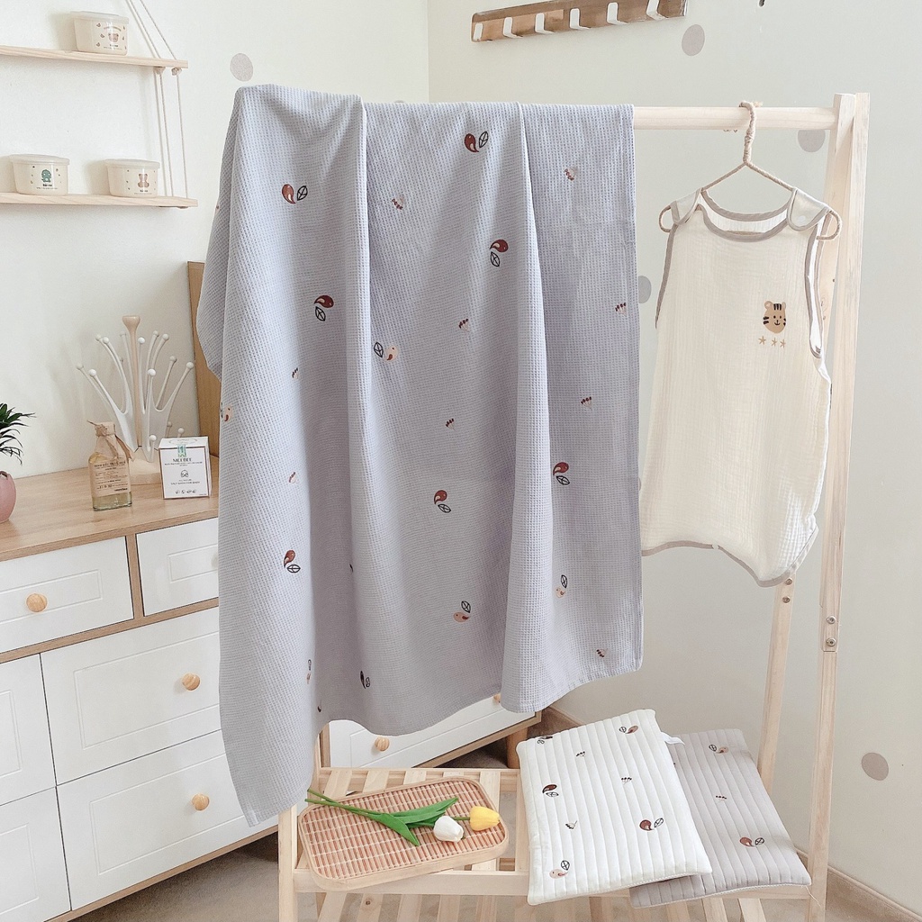 Chăn Điều Hòa Cho Bé Thêu Cao Cấp MONONA Kháng Khuẩn Tự Nhiên Và Thấm Hút Mồ Hôi Siêu Tốt
