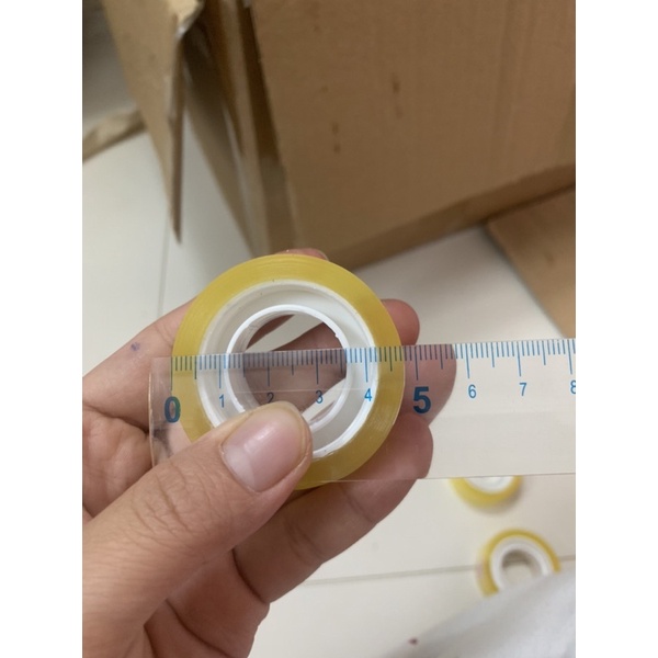 Băng dính nhỏ kích thước 1,8cm dùng cho văn phòng