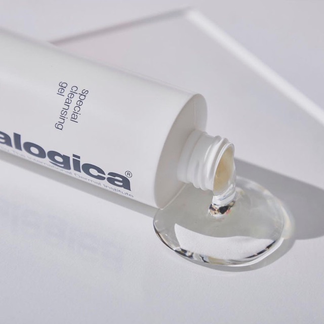 Sữa rửa mặt không chứa xà phòng cho mọi da Special Cleansing Gel Dermalogica 250-500ml