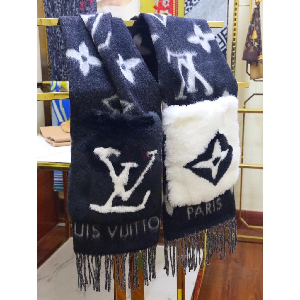 Khăn Choàng Dạ Lông Cừu Có Túi Cao Cấp