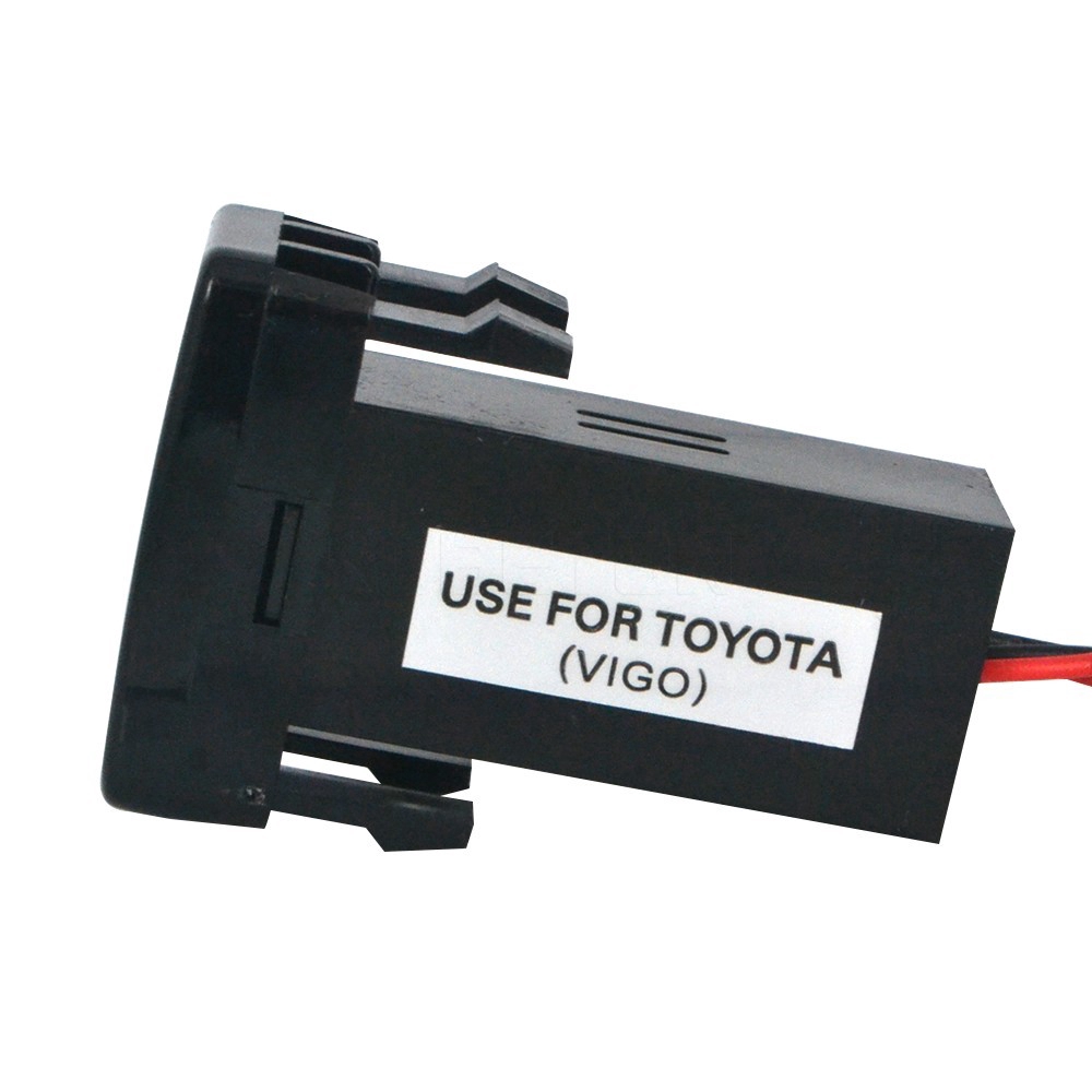 Bộ Sạc Nhanh 12V Cổng USB Kép Cho TOYOTA Mitsubishi Hàng Có Sẵn