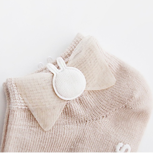 Set 3 đôi tất cotton chống trượt cho bé gái sơ sinh