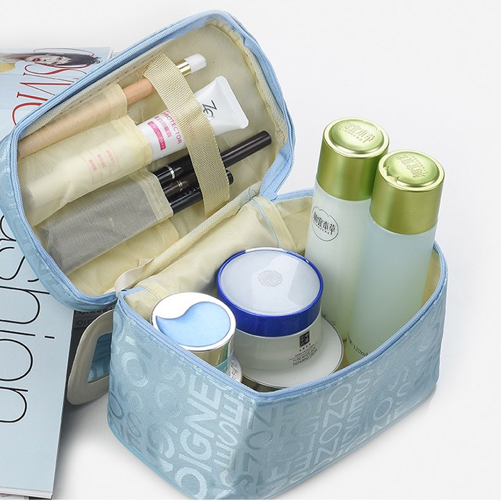 Túi đựng mỹ phẩm du lịch ngăn to để đồ trang điểm makeup SOIGNE vải Oxford