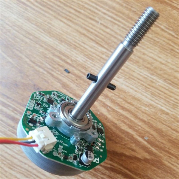 Mạch Brushless Điều Khiển Động Cơ Không Chổi Than và motor Brushless trục 8mm