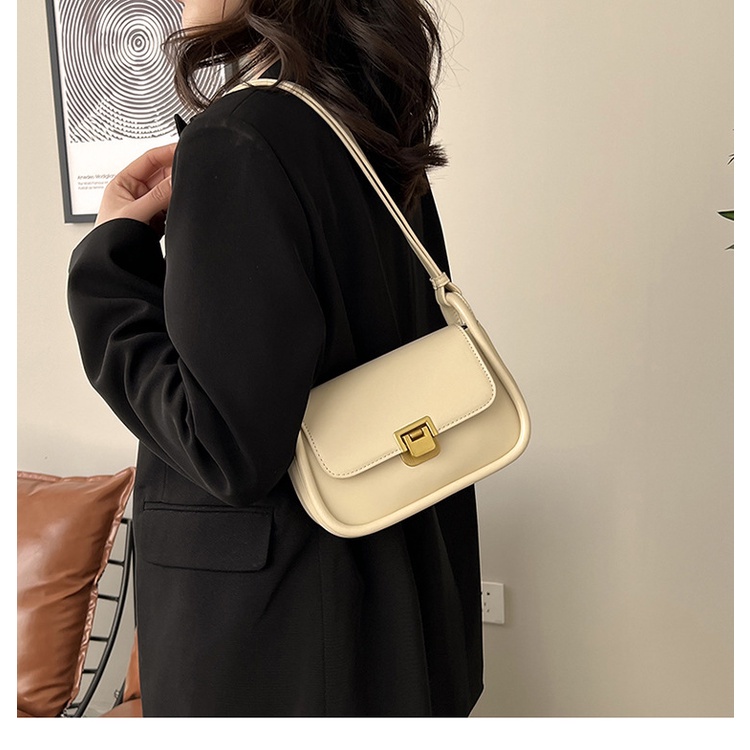 Túi xách nữ khóa gập đeo chéo , đeo vai viền đáy thời trang sang trọng phong cách Hàn Quốc HT62