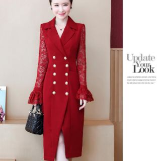 ĐẦM ÔM CỔ VEST TAY LOE PHỐI NÚT