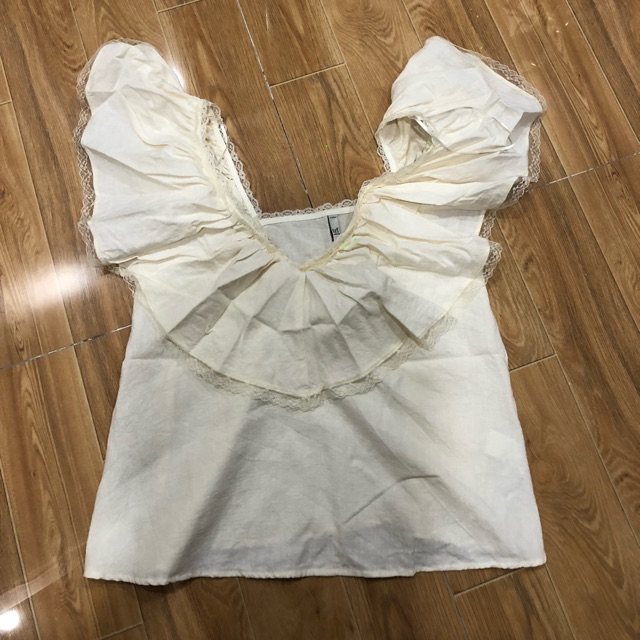 Áo Zara Auth bánh bèo cực xinh