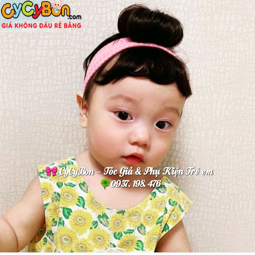 Băng Đô Turban Cho Bé Tóc Giả Màu Hồng Ruốc Kèm Tóc Mái Và Búi Chỏm !