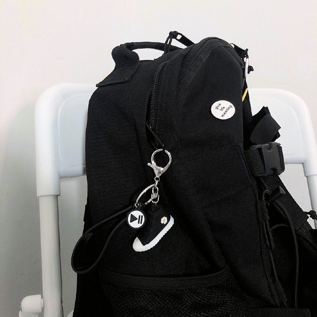 Móc Khóa Hình Giày Trượt Ván Hoa Cúc Nhỏ 22311