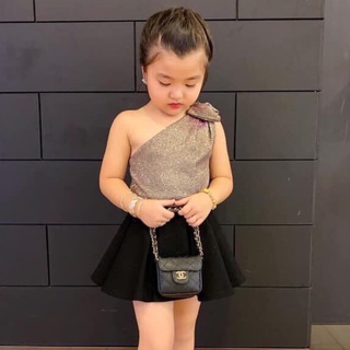 Set áo kim sa lệch vai chân váy