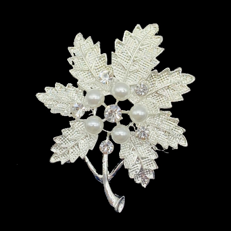 Ghim Cài Áo Đính Đá Sang Trọng