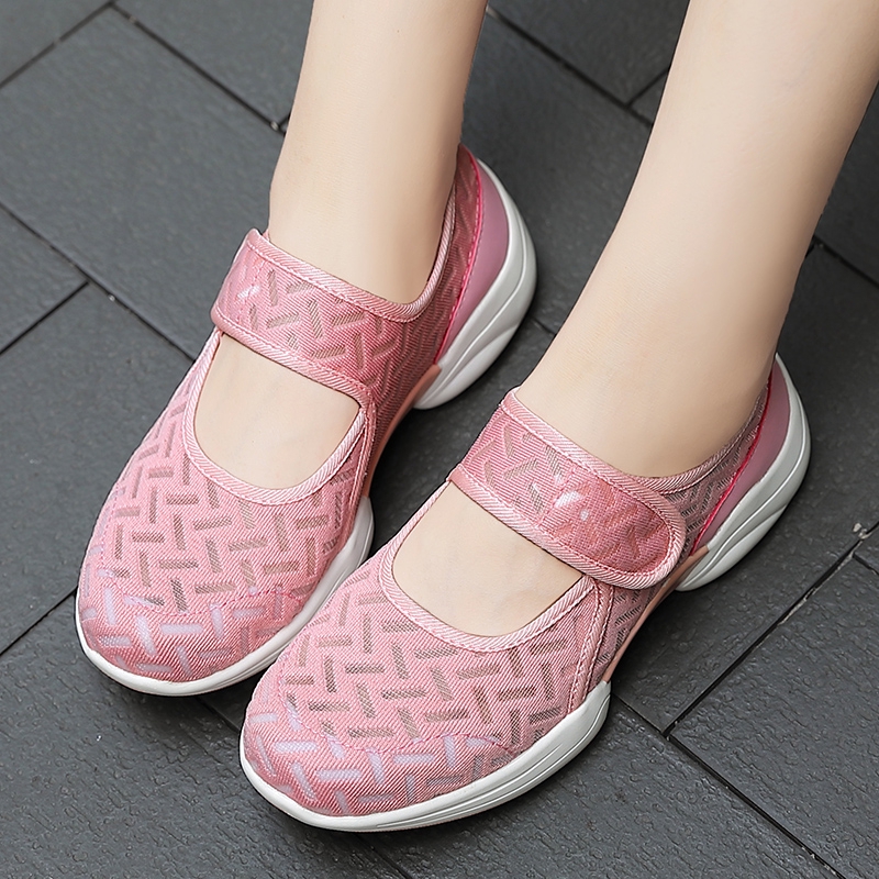 Giày Thể Thao Nữ Thoáng Khí Năng Động | BigBuy360 - bigbuy360.vn