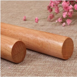 Cây lăn bột cán gỗ