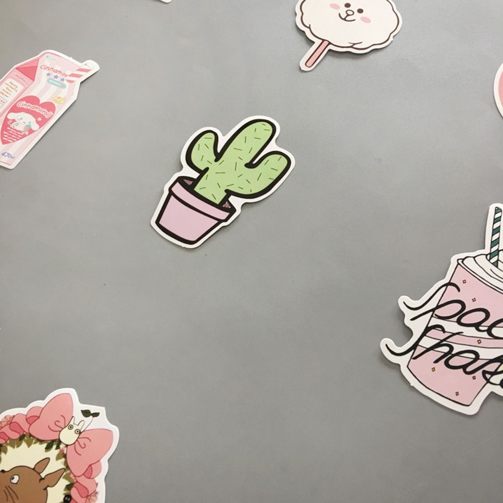 Set 50 decal bằng vinyl PVC kiểu hoạt hình dễ thương tự trang trí laptop vali