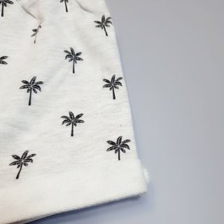 Quần short da cá Kiabi
