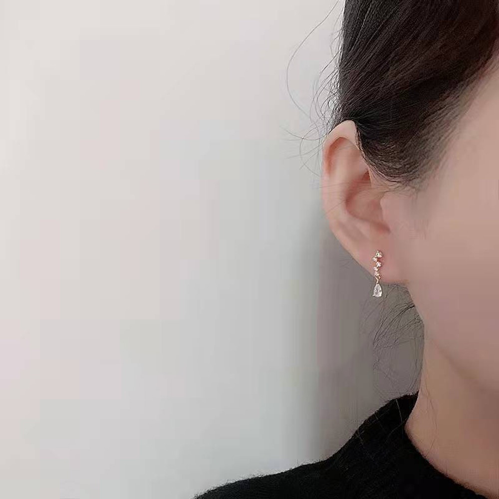 Khuyên Tai Hình Giọt Nước Đính Đá Phong Cách Pháp Đơn Giản Và Thời Trang Cho Nữ