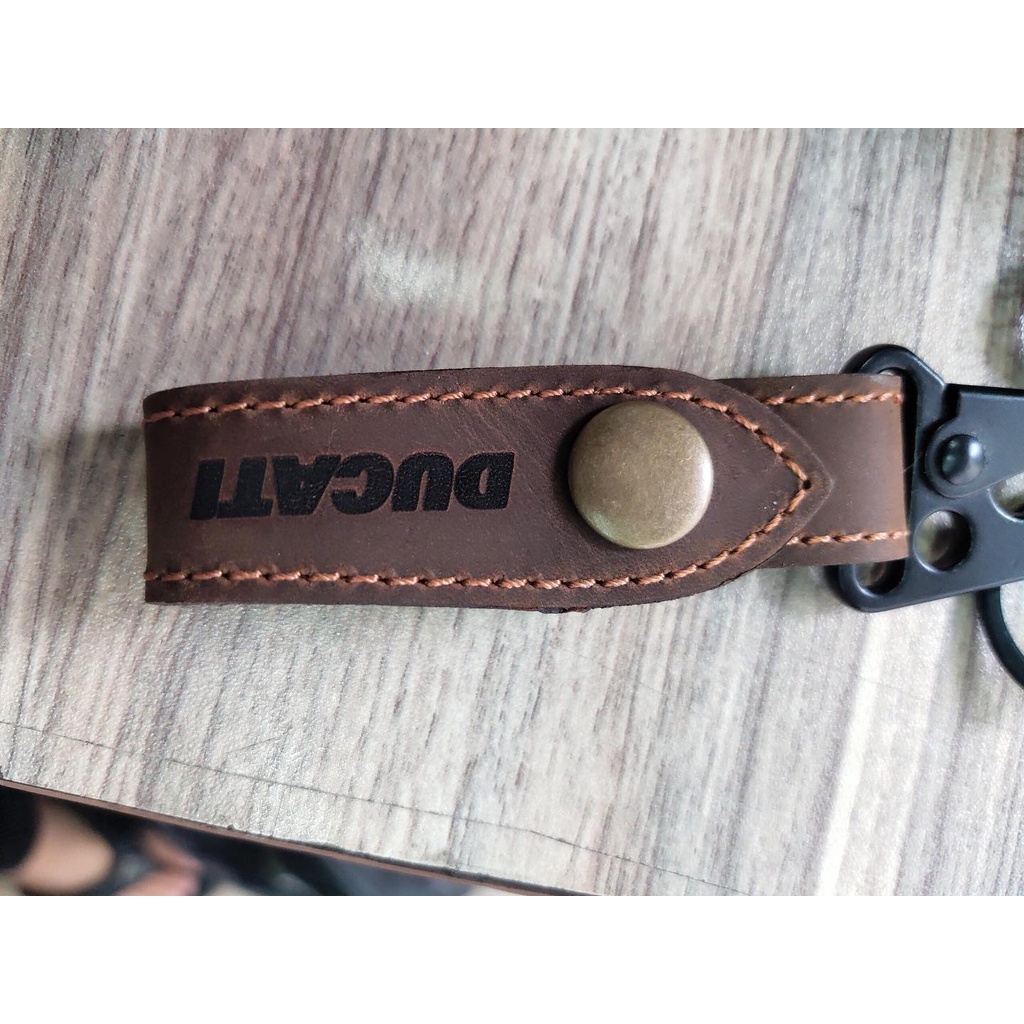 Móc khoá khắc tên móc khoá khắc hình theo yêu cầu