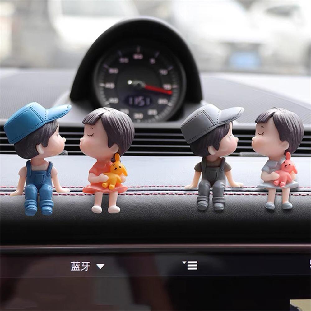 Mô Hình Cặp Đôi Hoạt Hình Trang Trí Nội Thất Xe Hơi C1K8