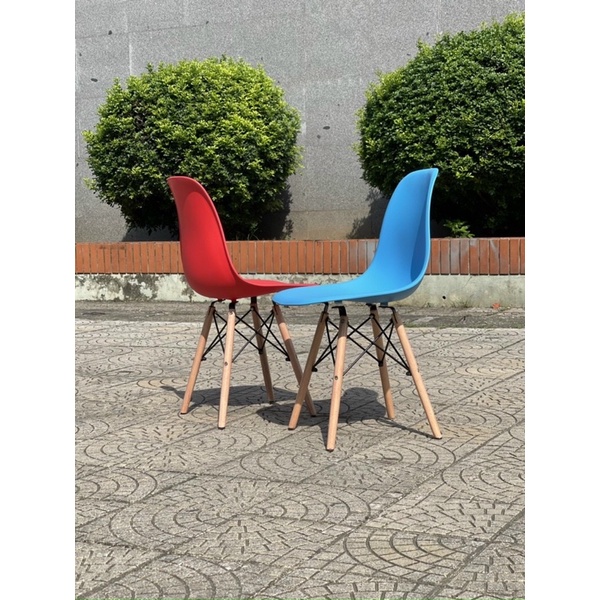 Combo 2 ghế nhựa Eames nhập khẩu ( màu nhắn shop chọn)