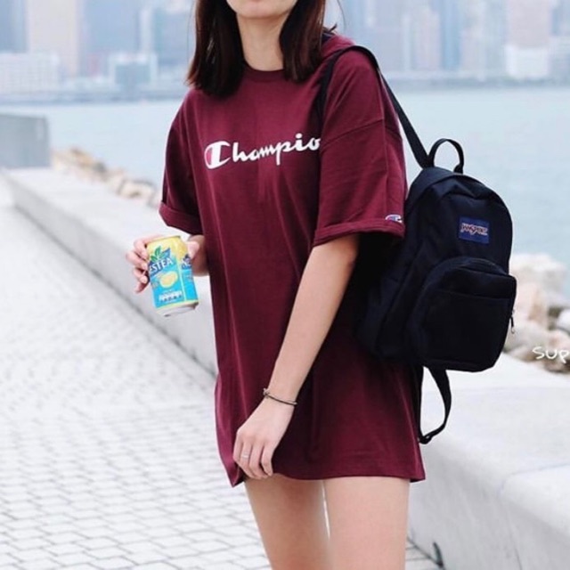 Chanpion graphic tee