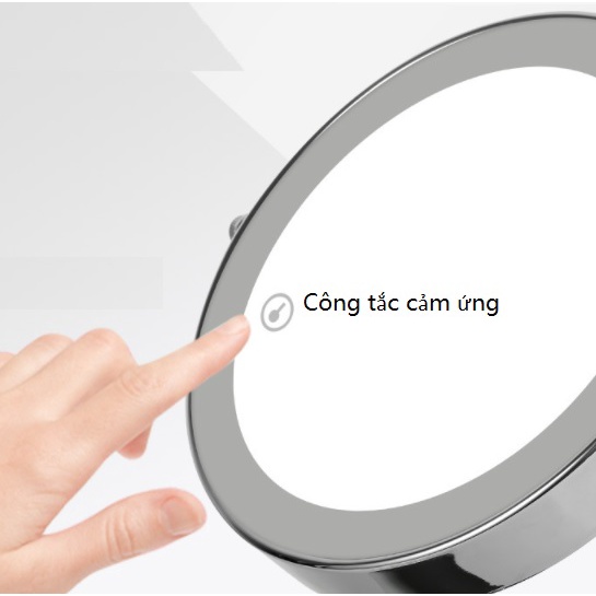 GƯƠNG TRANG ĐIỂM ĐÈN LED 3 CẤP ĐỘ ĐỂ BÀN INOX, CÓ DÂY SẠC ĐI KÈM RẤT TIỆN LỢI MKZ156