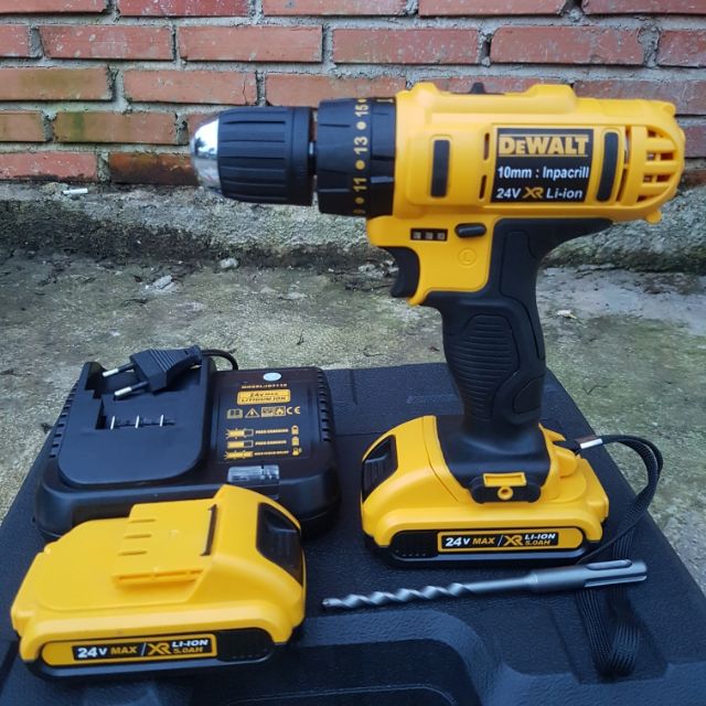 Máy khoan búa Dewalt 24V 2pin