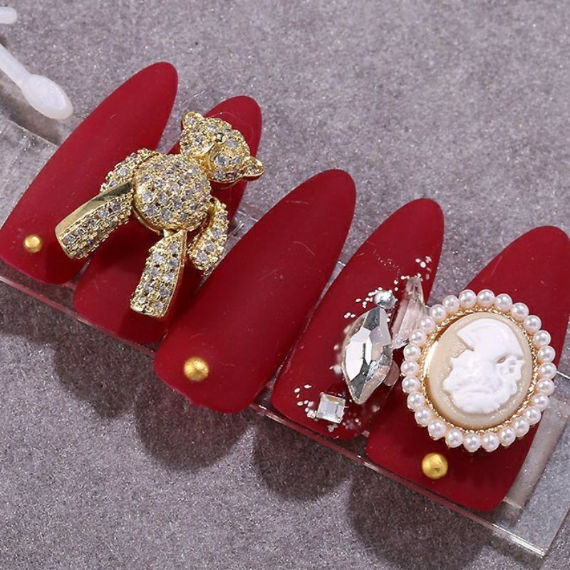 Charm gấu teddy nail full đá