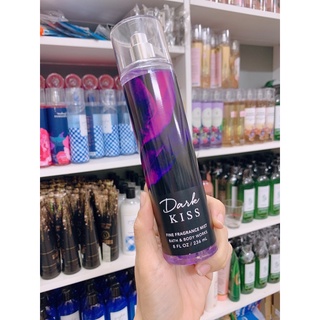 BBW🥀Xịt Thơm Nước Hoa Toàn Thân Body Mist Bath & Body Works - DARK KISS - 236mL