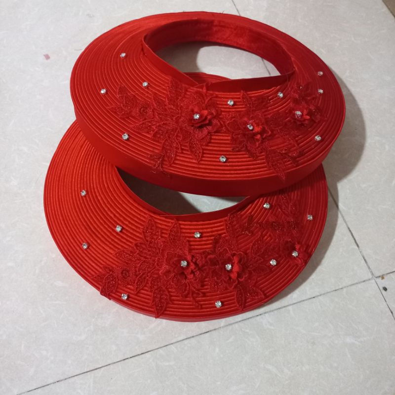 khăn xếp cô dâu đỏ và trắng 25 vòng trang trí ren