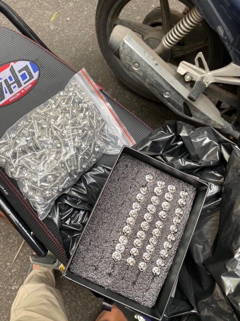 Ốc salaya size 4li ren nhuyễn inox 304