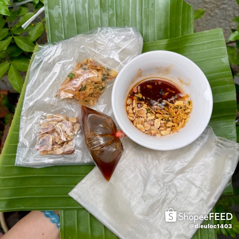 10 bịch bánh tráng me đặc sản Tây Ninh siêu ngon!