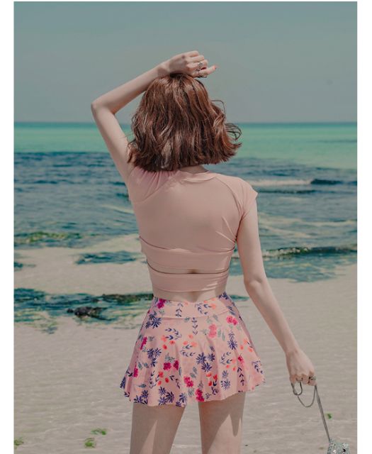 BikiniStoreVn: Đồ bơi tay ngắn quần váy B167 | BigBuy360 - bigbuy360.vn