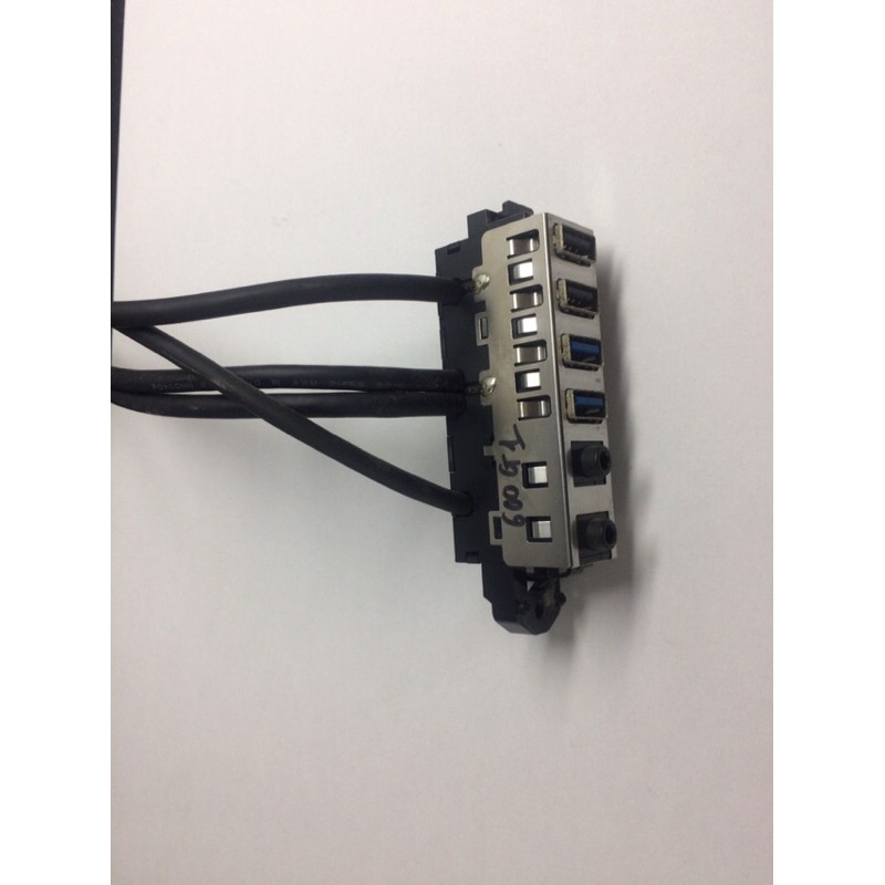 Cổng usb và audio phía trước máy đồng bộ HP DELL