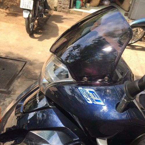 Kính chắn gió SH 2018 - 000711