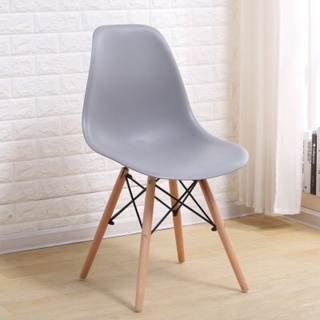 Ghế làm việc, ghế cafe, ghế eames mặt nhựa chân gỗ decor phòng