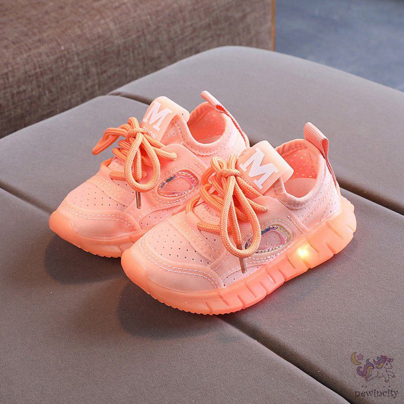 Giày Sneaker Đế Mềm Thoáng Khí Có Đèn Led Dành Cho Bé