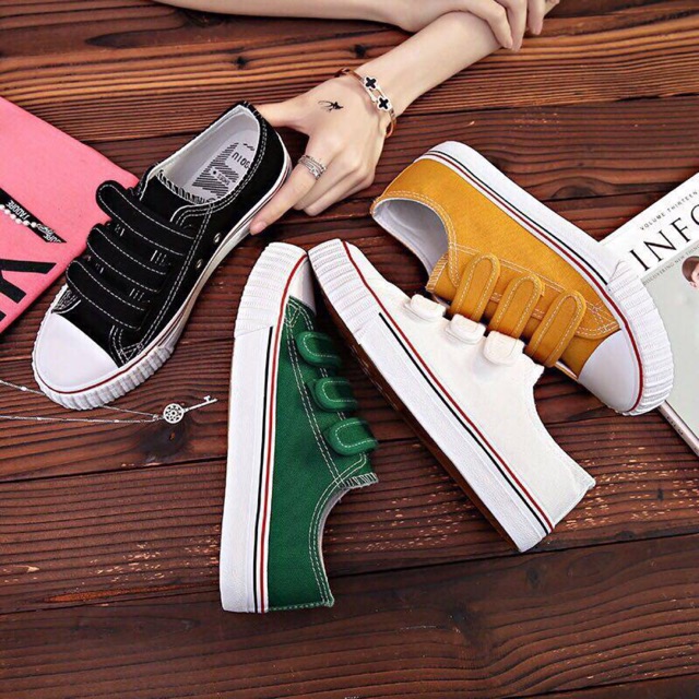 Giày dán 👟 kute( oder 3-5hom quảng châu ?