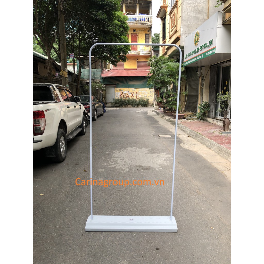 Standee ngoài trời 80x180cm chân đế nước chống gió kiểu cửa