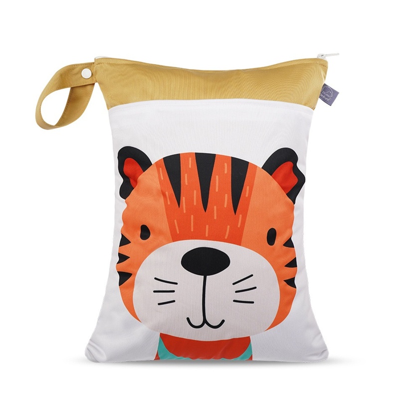 Túi Đựng Tã Em Bé Chống Thấm Nước Có Khóa Kéo In Họa Tiết Hoạt Hình