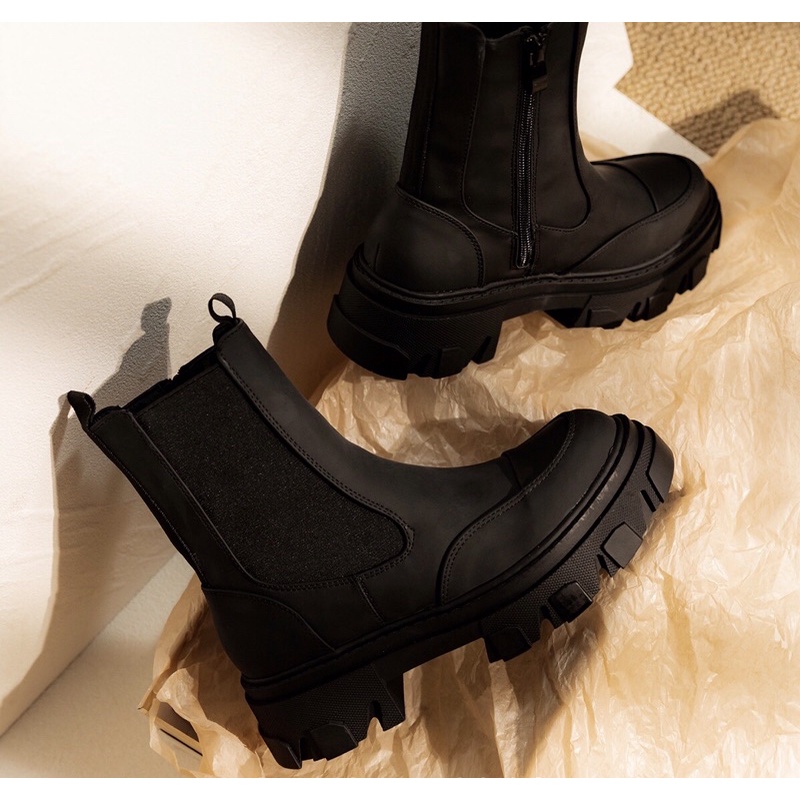 Chunky boots tráng cao su . xuất uk