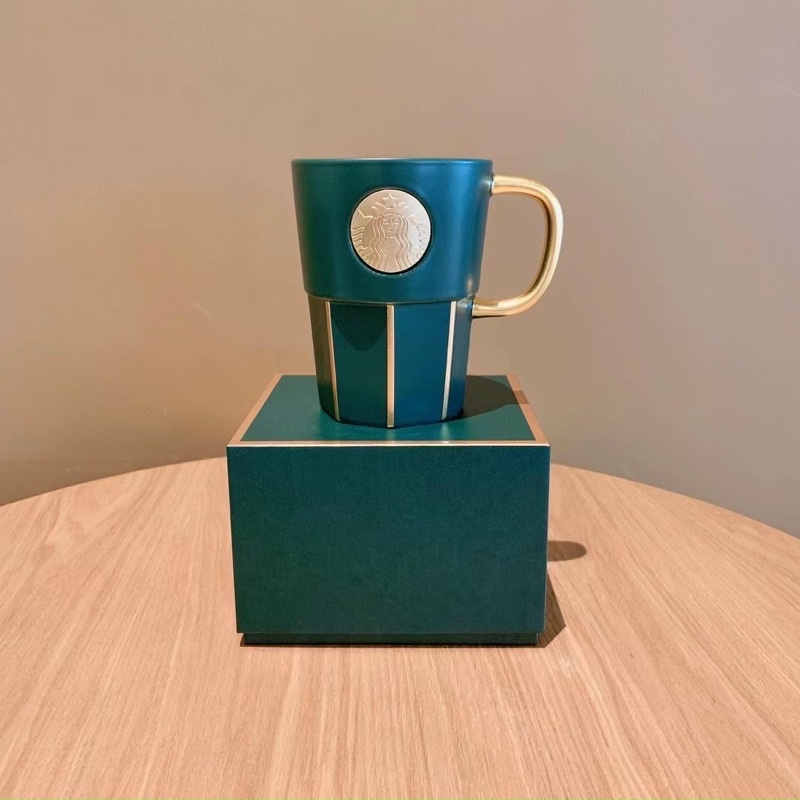 Ly nước starbuck