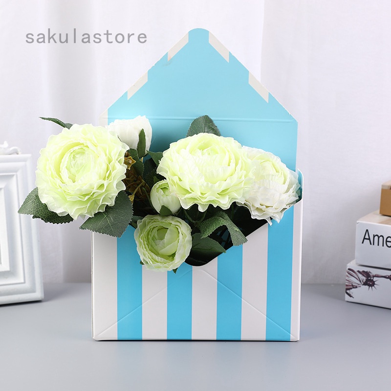 Set 10 Hộp Giấy Đựng Quà Cưới Thiết Kế Hình Phong Thư Độc Đáo