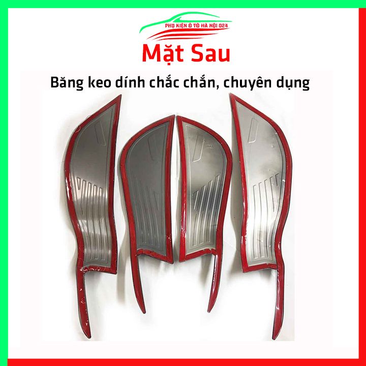 Bộ ốp tapli Ertiga 2019-2023 vân Titan chống xước va đập khi mở cửa và làm đẹp xe