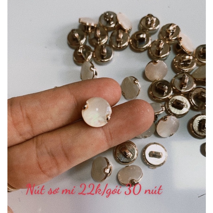 Nút sơ mi kiểu (gói 30 cái )